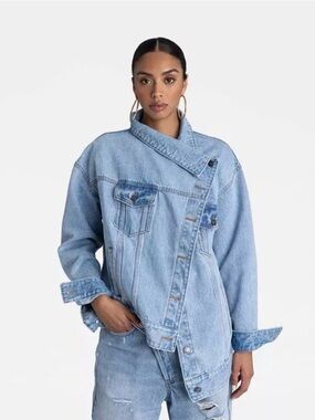 KBB by KAHLANA Women's Denim Jacket Light Wash Asymmetrical Jean Jacket Small